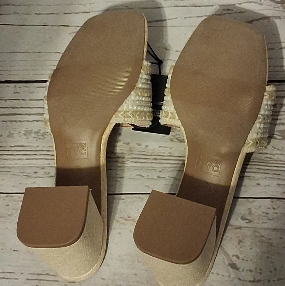 Madden NYC Heeled Slide Raffia With Faux Pearls And Rhinestones Size 11